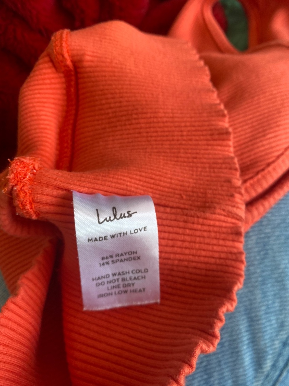 Lulu’s M Ribbed Crop Top - Picture 13 of 13